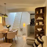 Charming House With Rooftop -