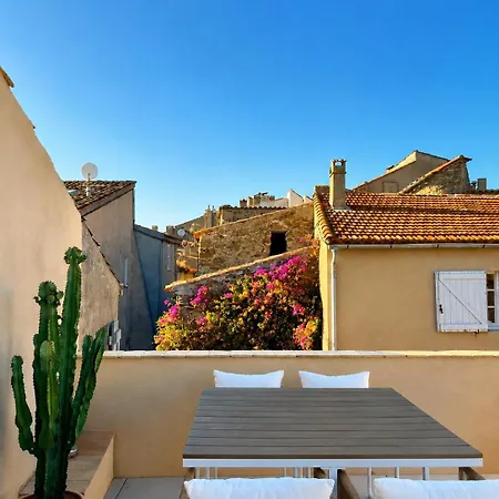 別荘 Charming House With Rooftop - *